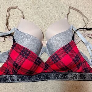 Victoria’s Secret Bras 32D